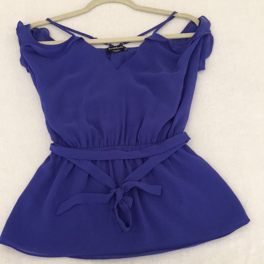 Bebe XXS beautiful elegant dark blue top blouse